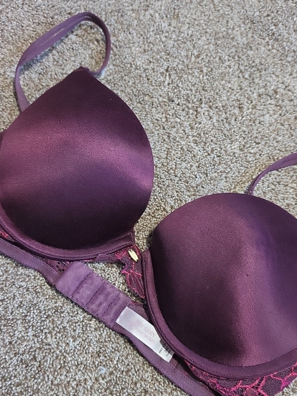 Vintage Victoria's Secret Plum Satin Push-Up Bra Wired Very Nice Size 34c